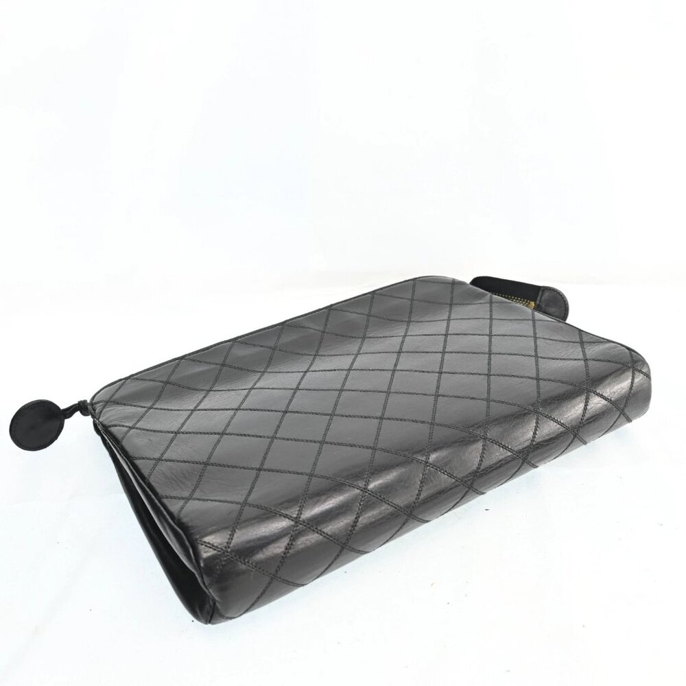 AUTHENTIC CHANEL Matelasse Black Leather Pouch Bag bsj797-121225 - Picture 4 of 16